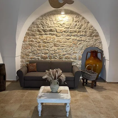 Trullo Santa Lucia Tatil Evi Cisternino