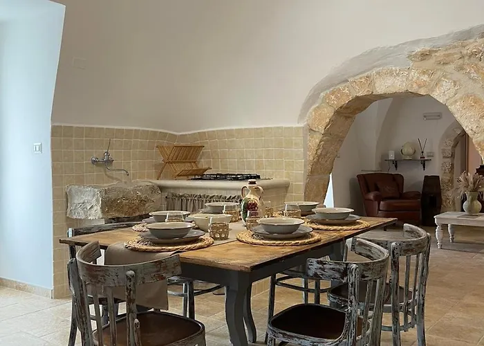 Trullo Santa Lucia Tatil Evi *