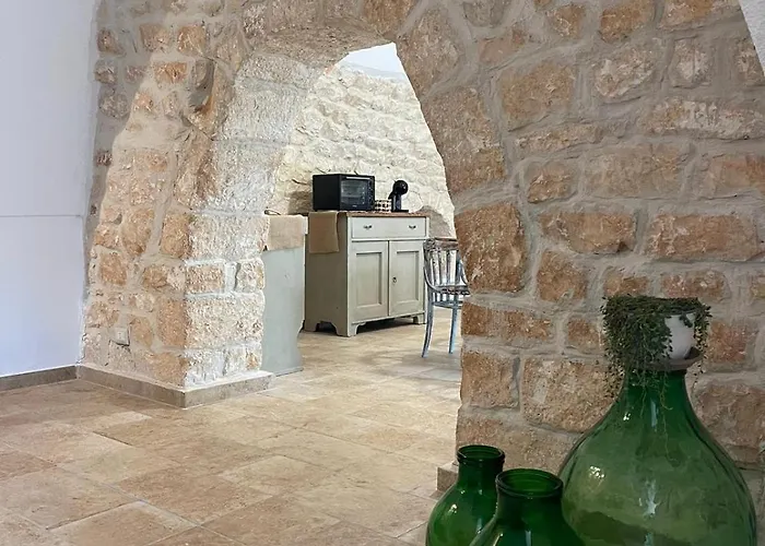 Trullo Santa Lucia Tatil Evi *